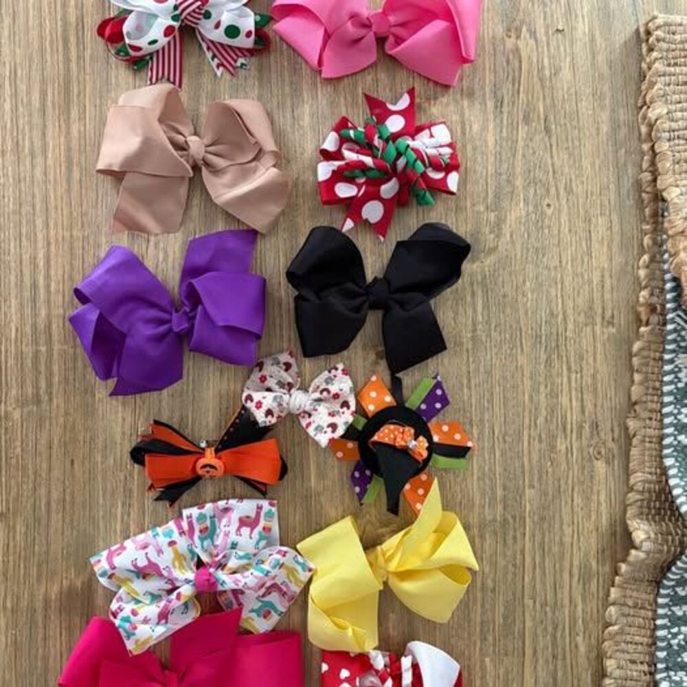 Set of 13 Girls Hair Bows